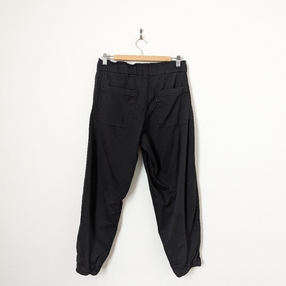 Levi's Black Cotton Off Duty Joggers Pants - Picture 5 of 6